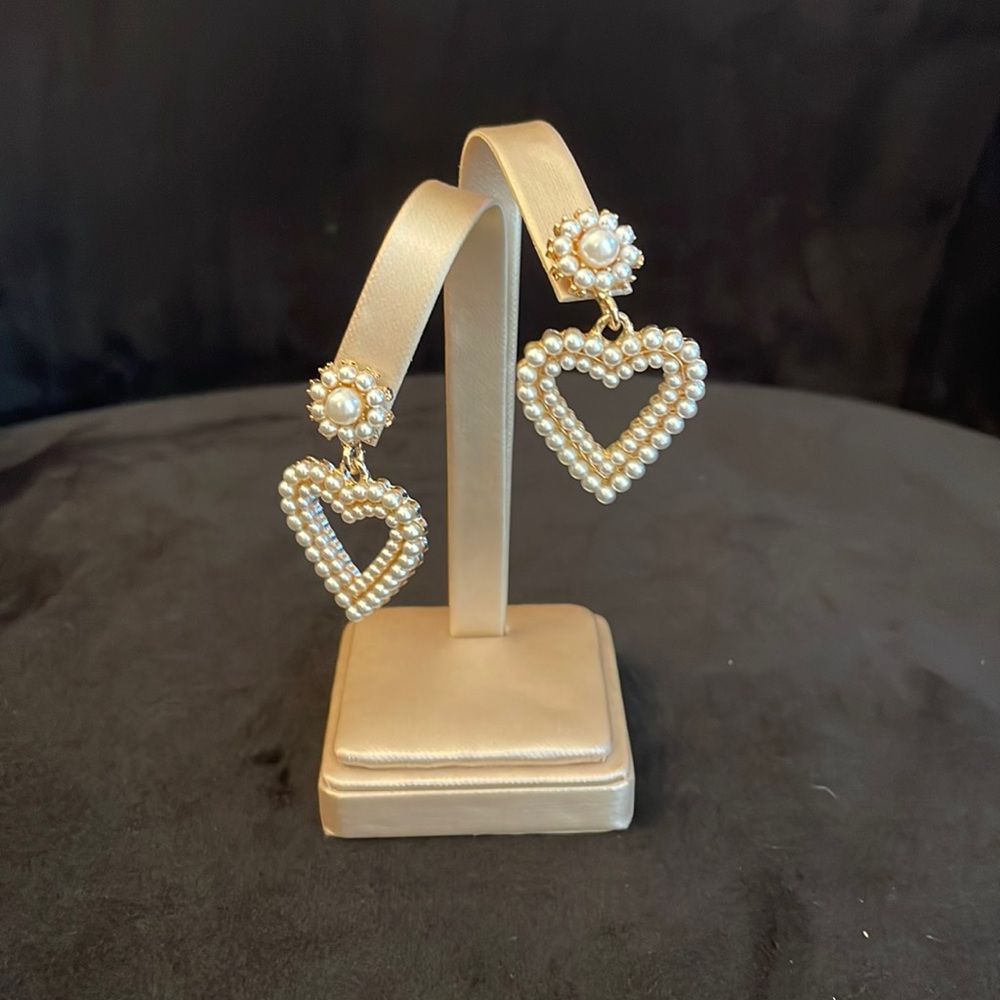 Brand new faux pearl gold trimmed heart earrings; 1.5 inches long